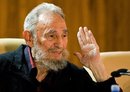 Fidel Castro s’est réuni avec des intellectuels et a appelé à combattre Fidel Castro s’est réuni avec des intellectuels et a appelé à combattre 