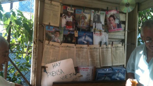 Cuba’s Official Press: Triumphalism, Blacklisting and Censorship Cuba’s Official Press: Triumphalism, Blacklisting and Censorship