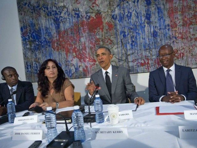 A Cuba, Obama a loué le « courage » des opposants A Cuba, Obama a loué le « courage » des opposants
