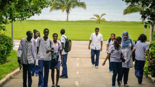 Cuba : privés de bourses, des centaines d'étudiants du Congo sont menacés d'expulsion Cuba : privés de bourses, des centaines d'étudiants du Congo sont menacés d'expulsion