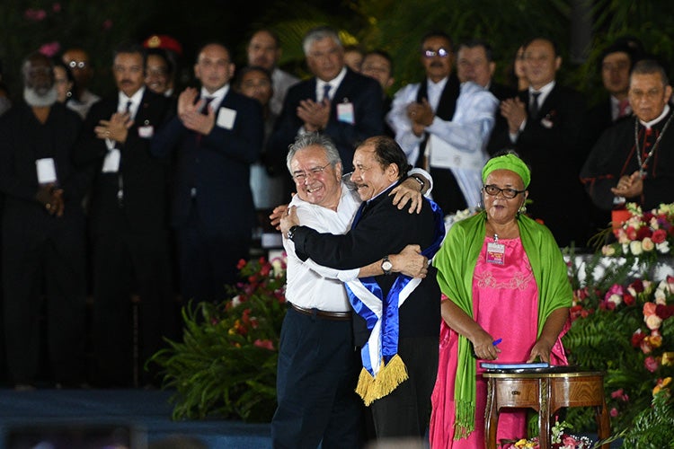 Ortega modifie le Parlement après sanction des USA
