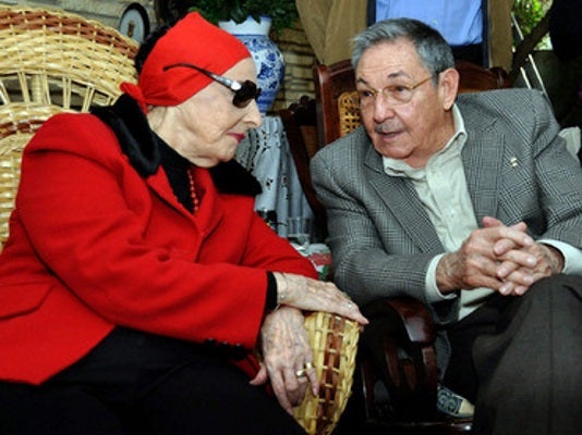 Alicia Alonso est morte et les Cubains ne sont pas d'accord