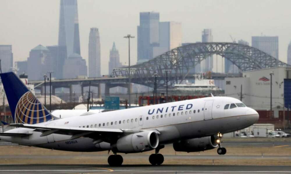 Etats-Unis : les secteurs aérien et aéronautique plombés par la probable restriction durable des vols
