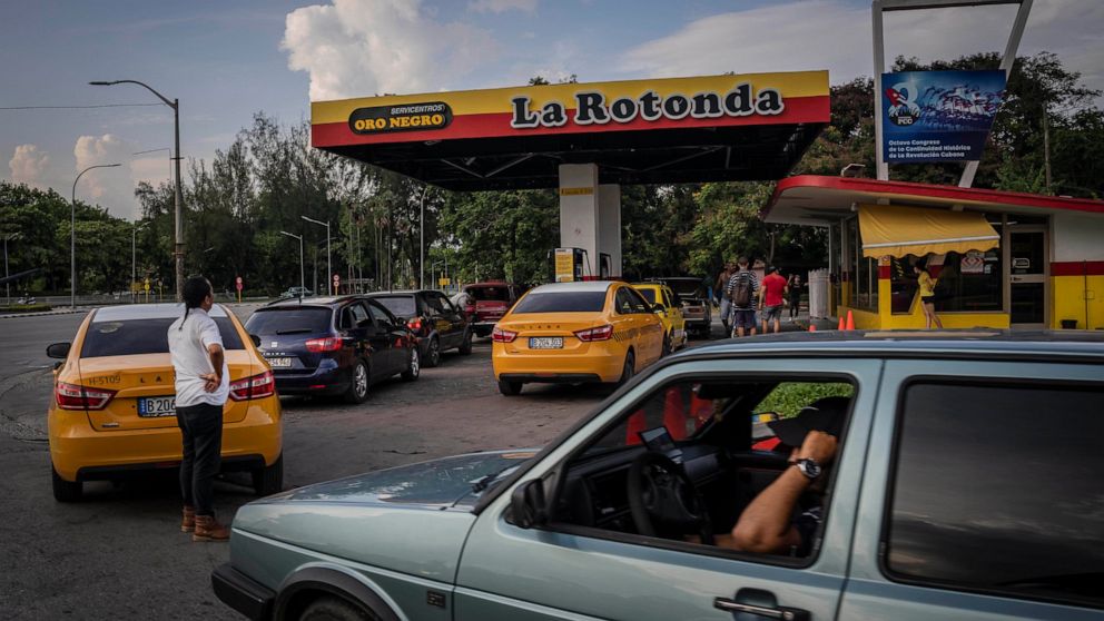Le diesel manque aux conducteurs cubains comme carburant utilisé pour l’électricité Le diesel manque aux conducteurs cubains comme carburant utilisé pour l’électricité