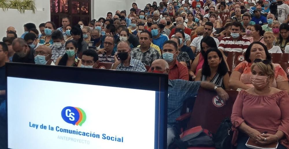 Le Conseil d’État manipule la loi sur la communication sociale Le Conseil d’État manipule la loi sur la communication sociale